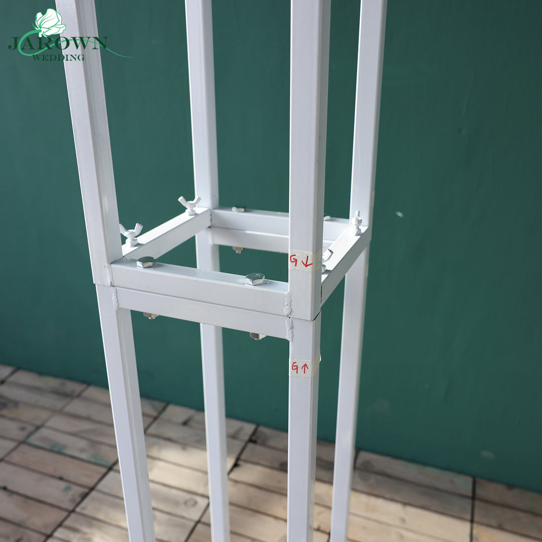 4-Pole Round Pro Stand