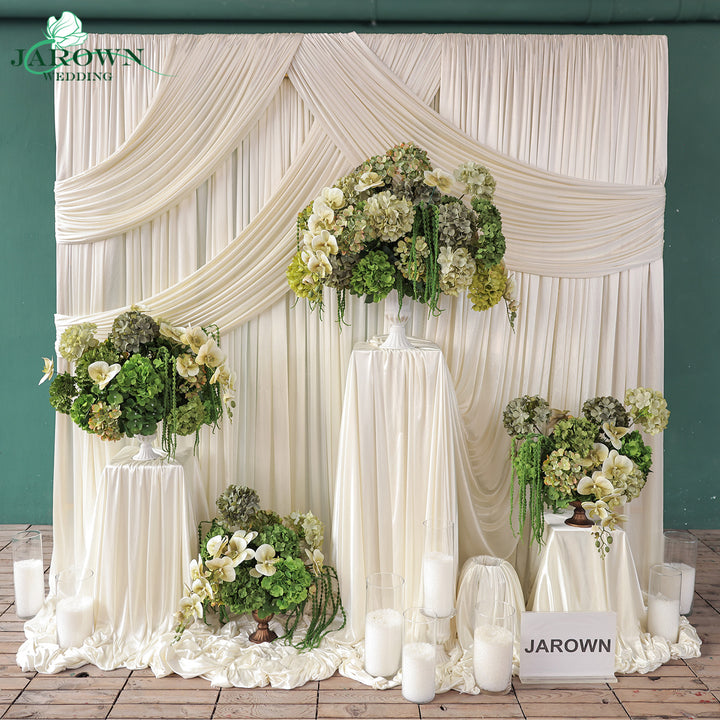 Aisle & Centerpiece in Green