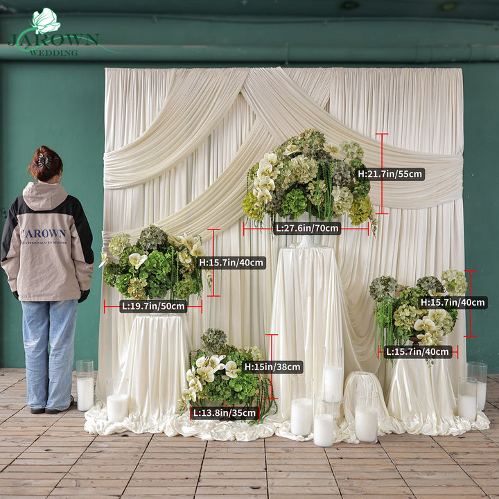 Aisle & Centerpiece in Green