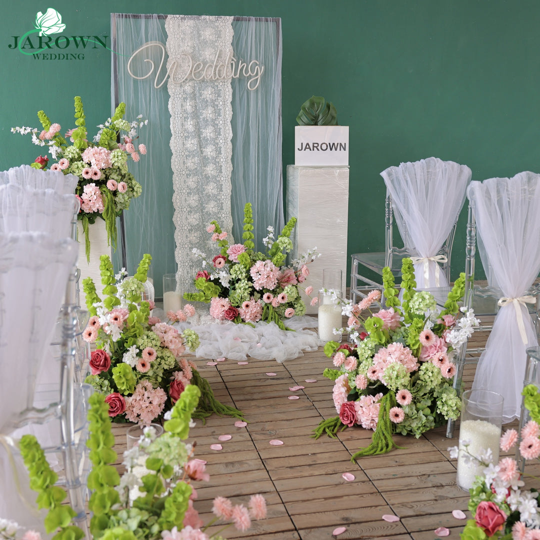 Aisle in Green/Pink/White