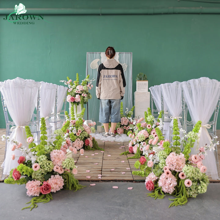 Aisle in Green/Pink/White