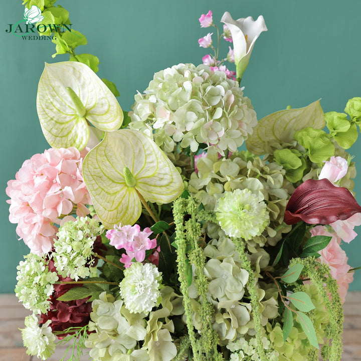 Bouquet & Centerpiece & Aisle in Green/Pink/Burgundy