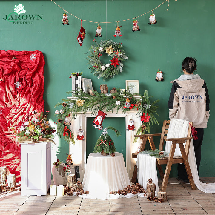 Centerpiece & Wreath & Garland in Green/Red/White