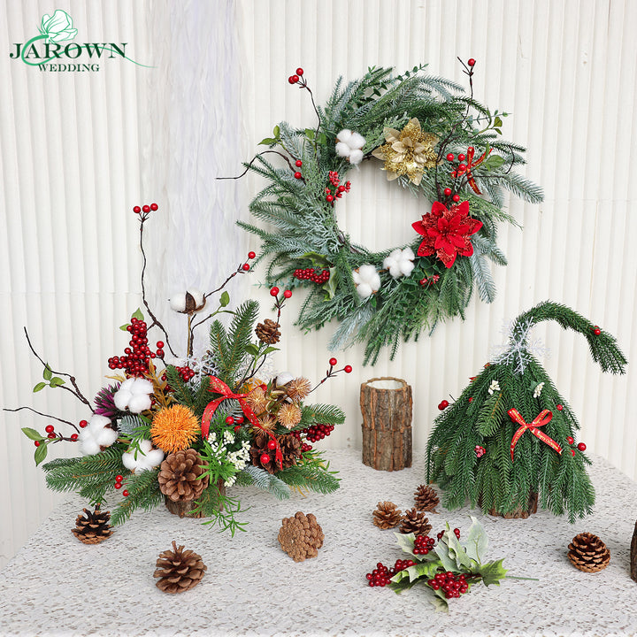 Centerpiece & Wreath & Garland in Green/Red/White