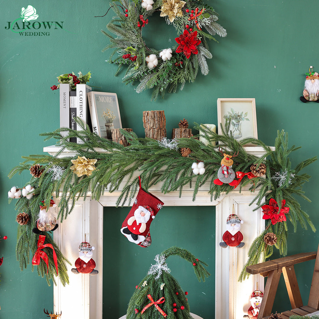 Centerpiece & Wreath & Garland in Green/Red/White