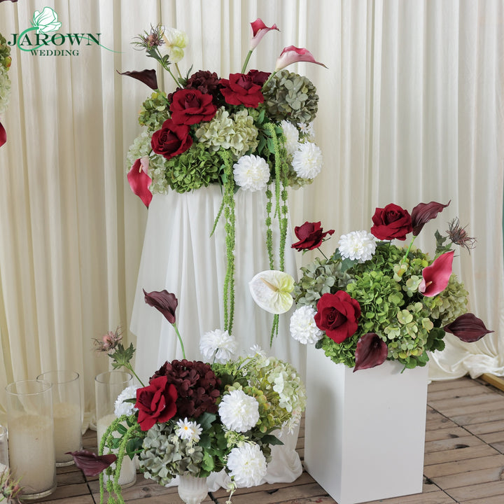 Centerpiece & Aisle in Green/Burgundy/White/Pink