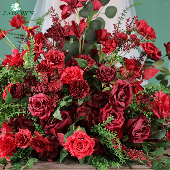 Centerpiece & Aisle in Green/Red