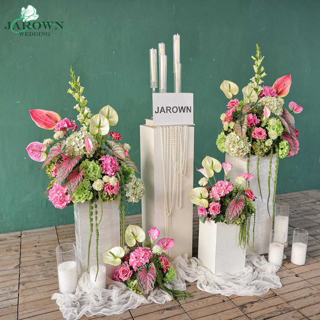 Centerpiece & Aisle in Pink/Green