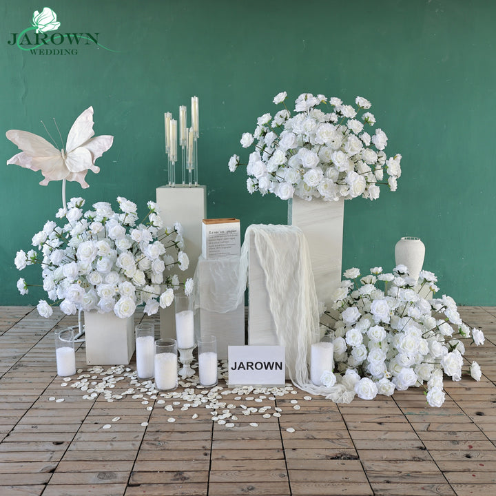 Centerpiece & Aisle in White