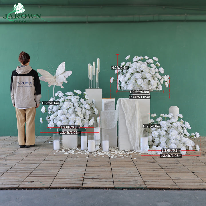 Centerpiece & Aisle in White