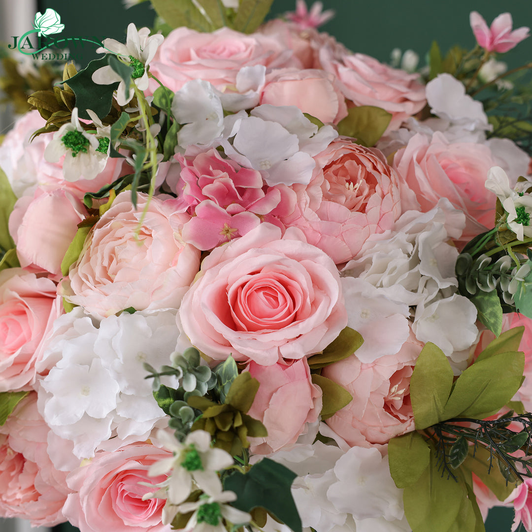 Centerpiece in Pink/White/Green