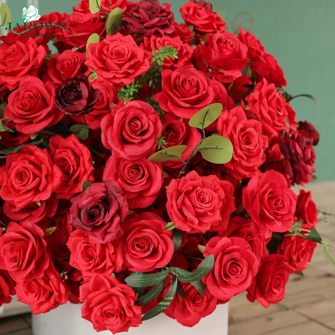 Centerpiece in Red/Green