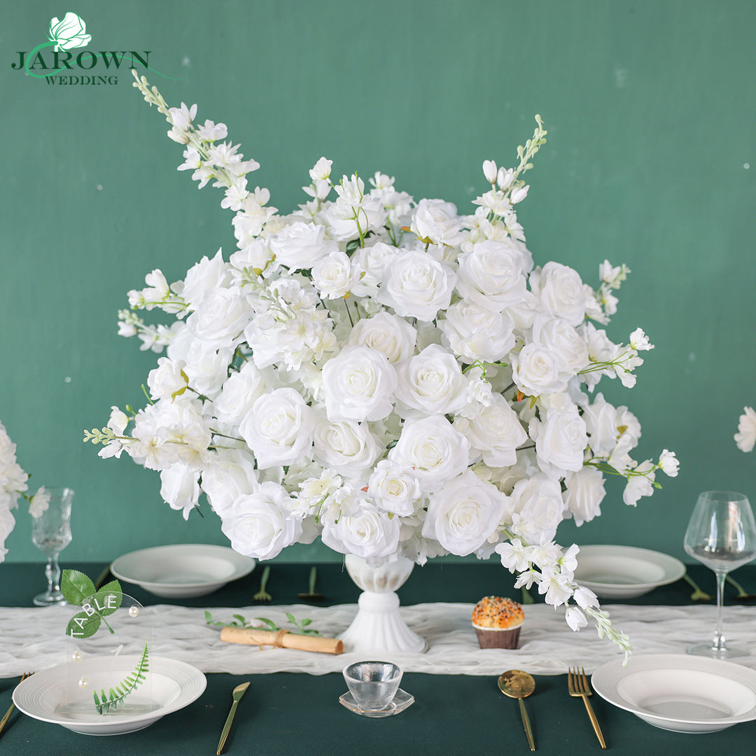 Centerpiece in White