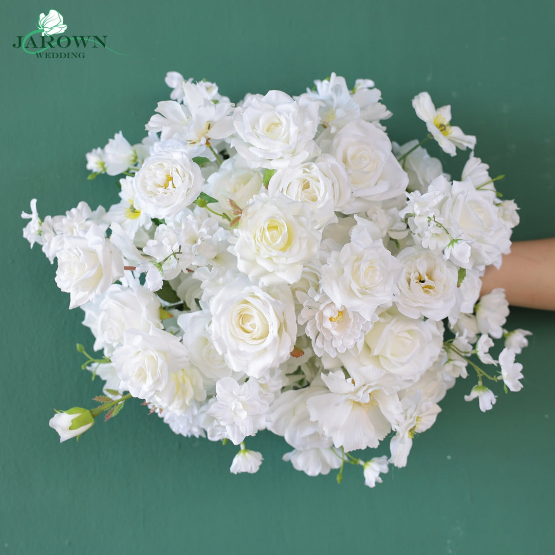 Centerpiece in White