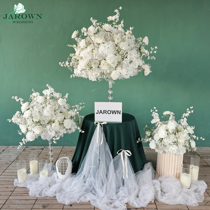 Centerpiece in White