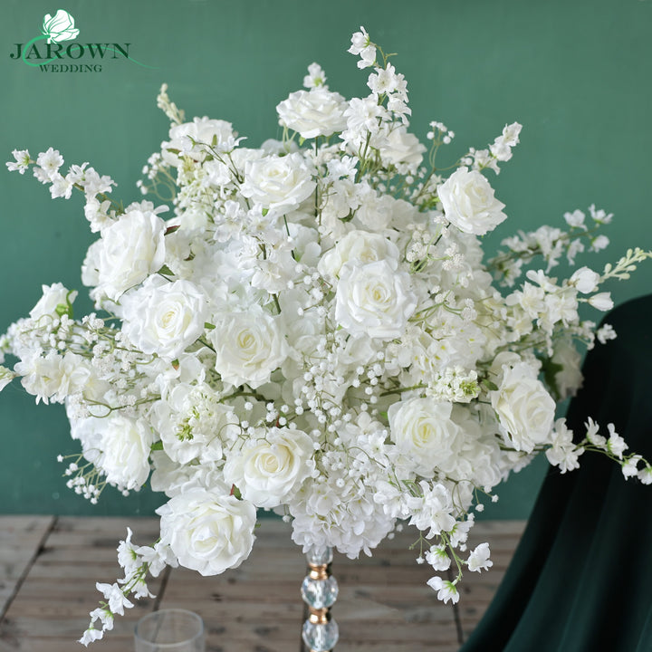 Centerpiece in White