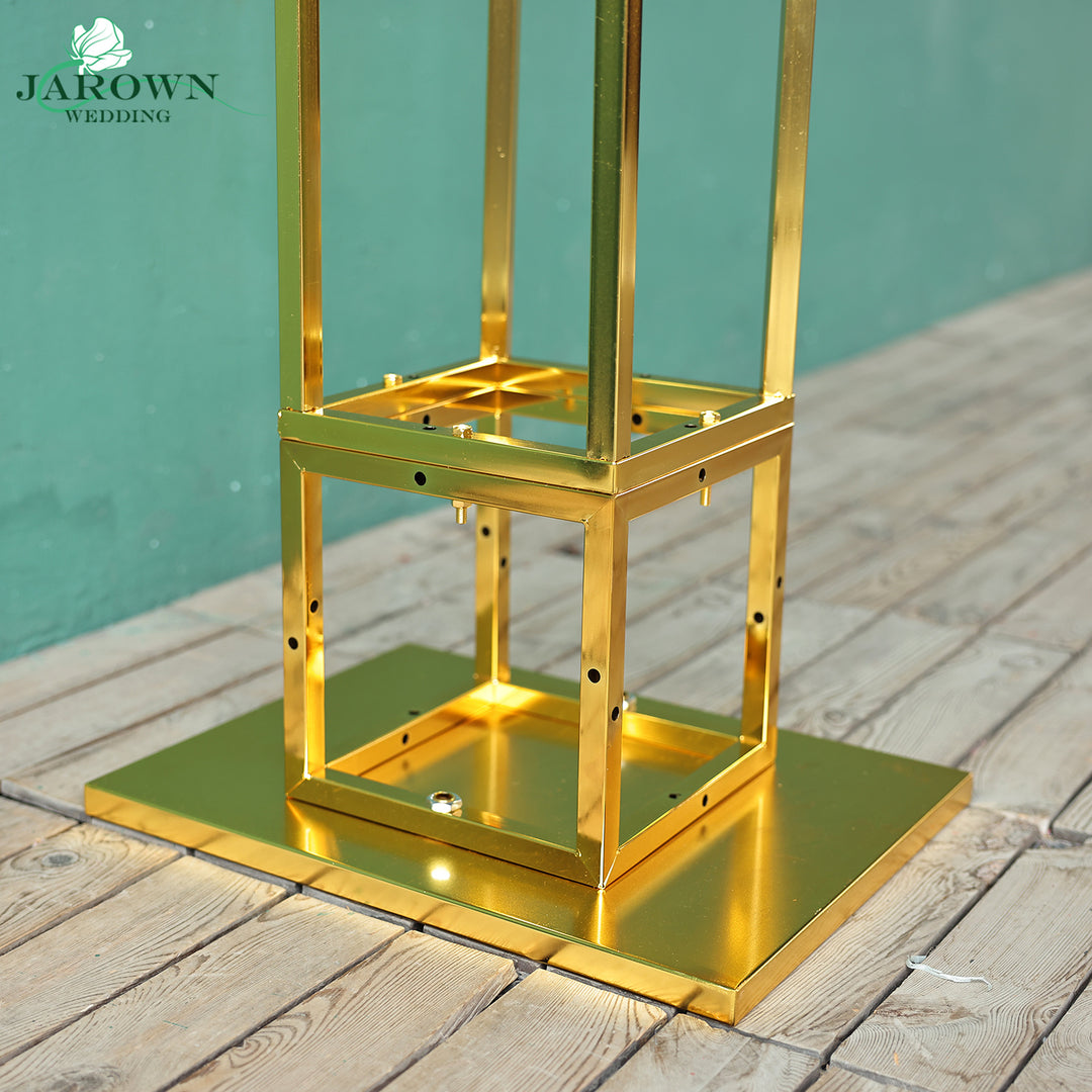 Cube-Shaped Shiny Golden Pro Stand
