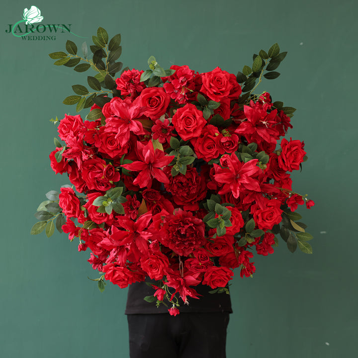 Centerpiece & Candelabra & Aisle in Red/Green