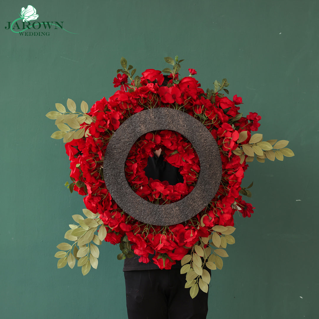 Centerpiece & Candelabra & Aisle in Red/Green