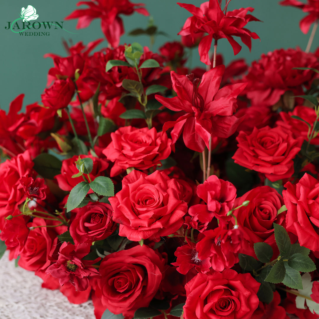 Centerpiece & Candelabra & Aisle in Red/Green