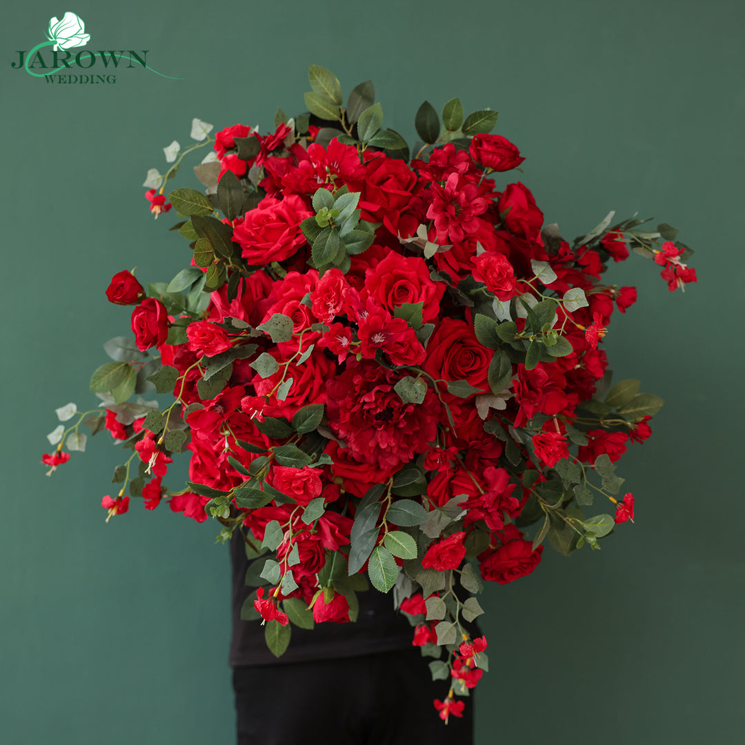 Centerpiece & Candelabra & Aisle in Red/Green