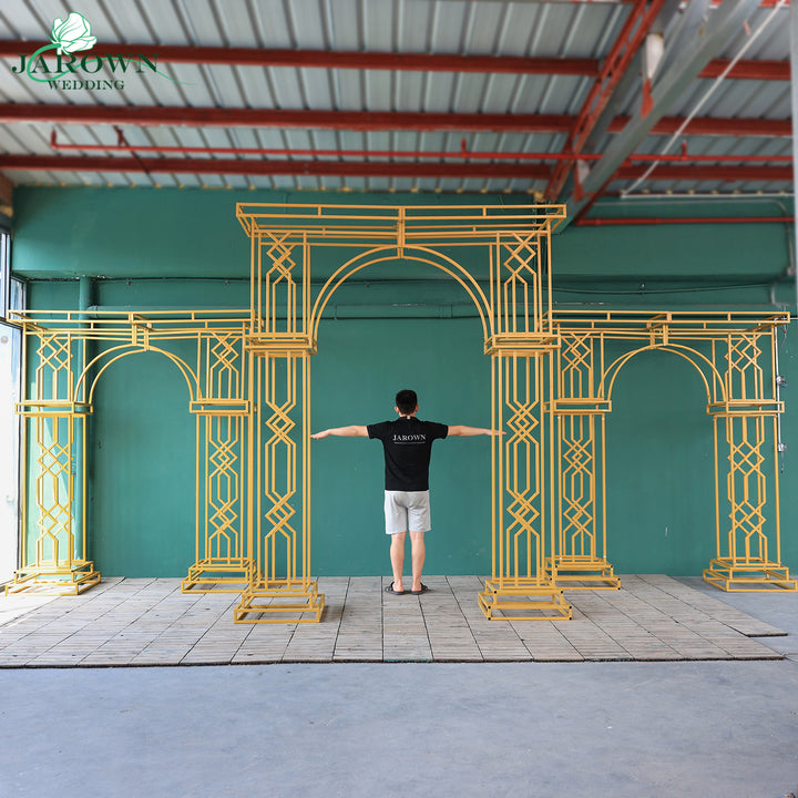 Golden Paint Cuboid Pro Stand