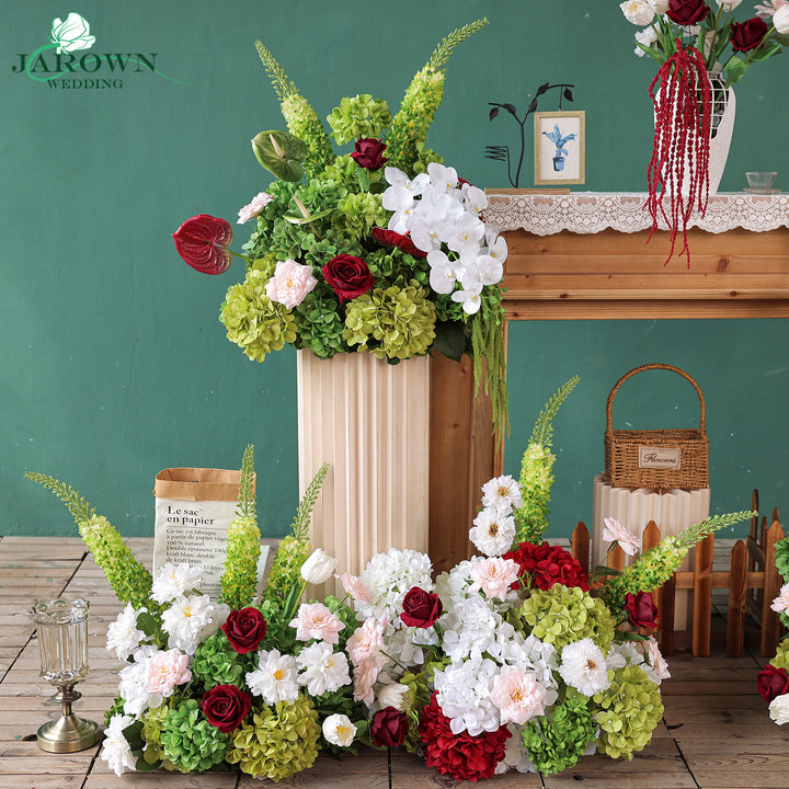 Centerpiece & Aisle in Burgundy/Green/White
