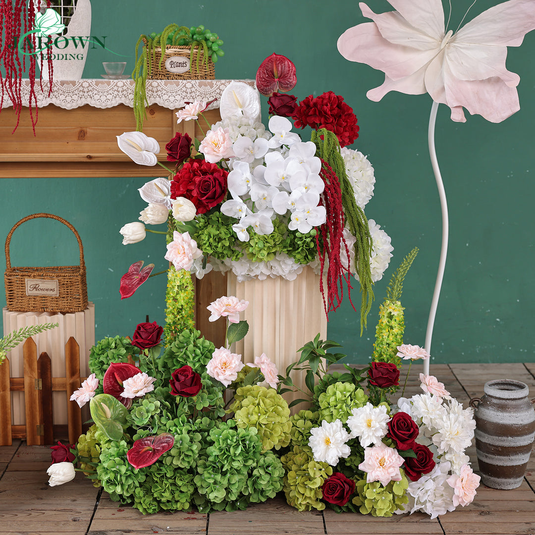 Centerpiece & Aisle in Burgundy/Green/White