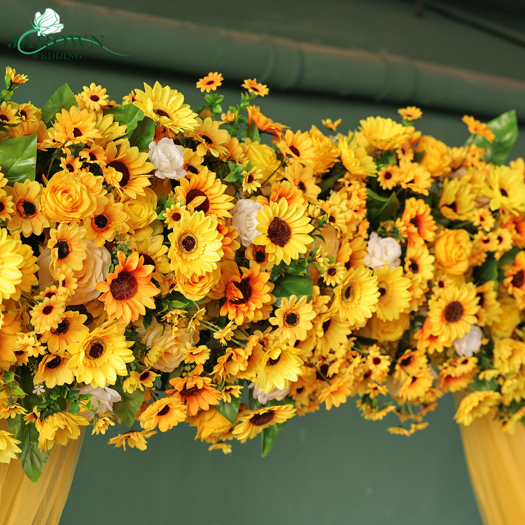 Runner & Backdrop Flower in Yellow
