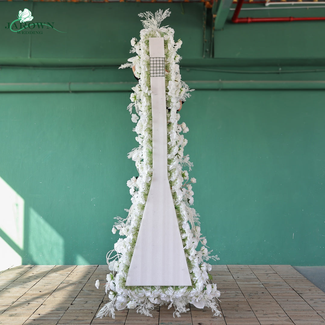 Runner & Unusual-Shaped Flower Arch in White